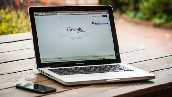 mise à jour seo core update google mars 2024